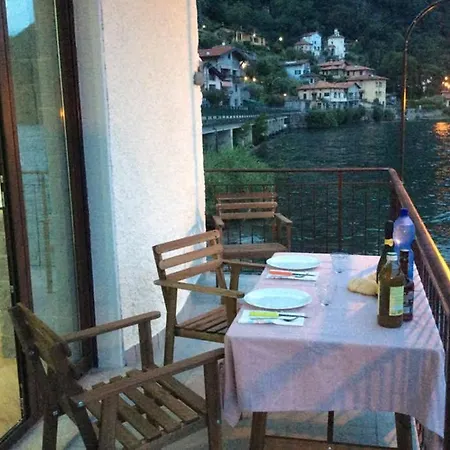 Damia, Independent With Direct Lake Access Вилла *